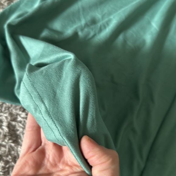 Ekouaer Labor and Delivery Gown - Picture 3 of 3